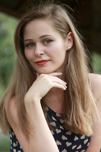 Kristina, 27 years old from Ukraine, Kiev