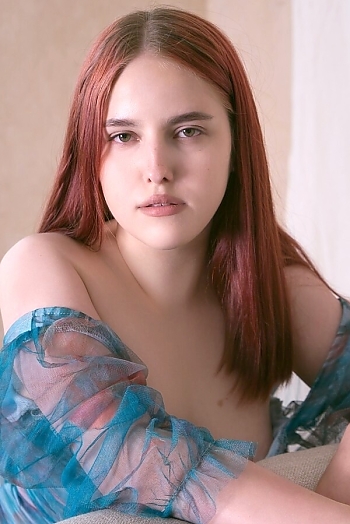 Ekaterina, 18 years old from Ukraine, Zaporozhye