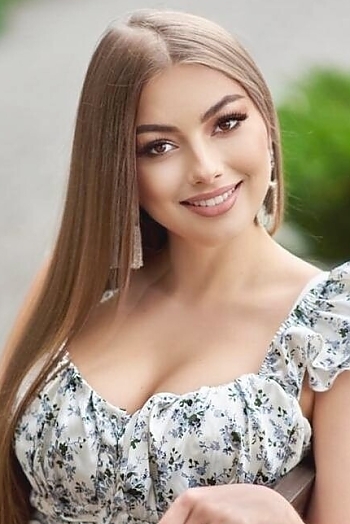 Anna, 23 years old from Ukraine, Lviv