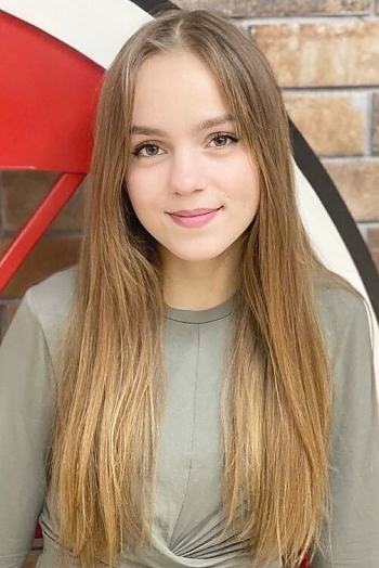 Anastasia, 19 years old from Ukraine, Cherkasy