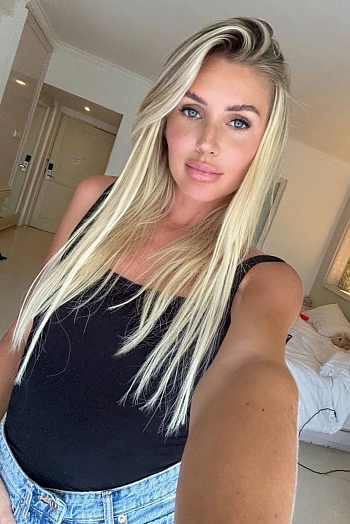 ID: 2233939,  Kateryna, 33