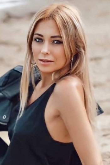 Alina, 36 years old from Denmark, Copengagen
