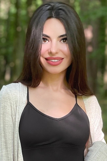Yulia, 28 years old from Ukraine, Kharkov