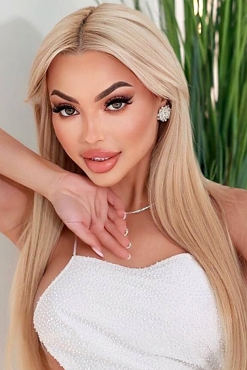 Vika, 32 years old from Ukraine, Kyiv
