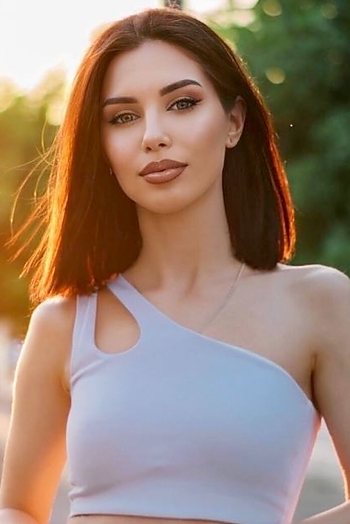 Ariana, 21 years old from Moldova, Kishinev