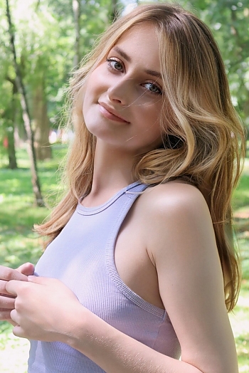 Kristina, 19 years old from Ukraine, Ivano-Frankivsk