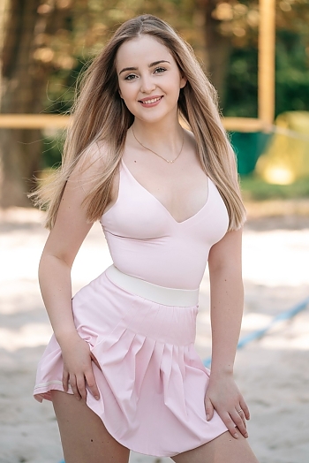 ID: 2347769,  Yulia, 20