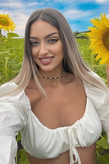 ID: 2355384,  Olya, 26