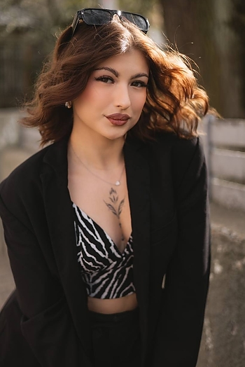 ID: 2356137,  Katerina, 21