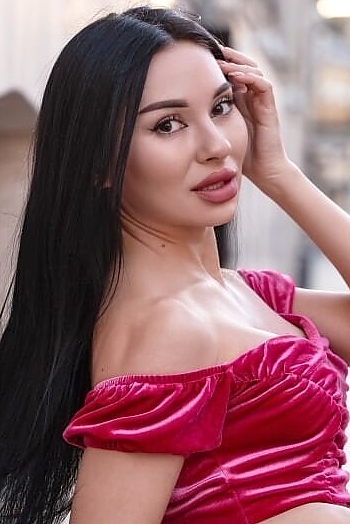 Iryna, 32 years old from Ukraine, Odesa