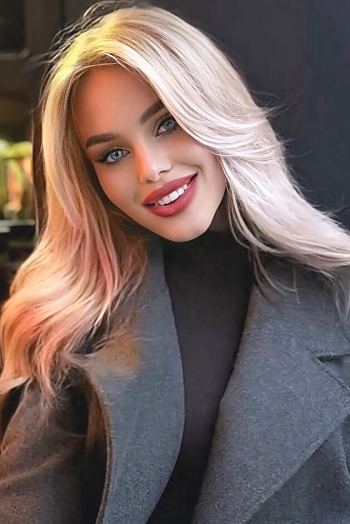 Elena, 27 years old from Germany, Berlin