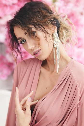Elina, 38 years old from Armenia, Yerevan
