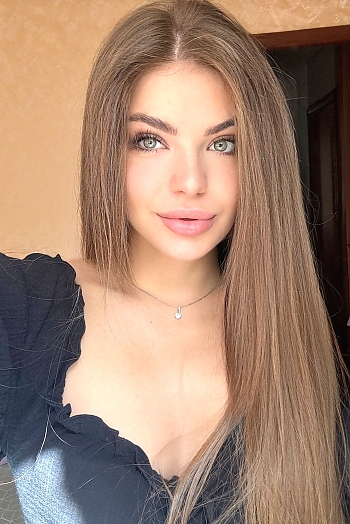 Mariana, 23 years old from Ukraine, Kryvyi Rih