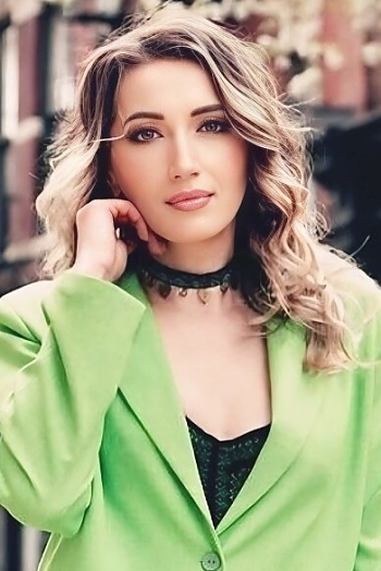 Oksana, 40 years old from United States, Chicago