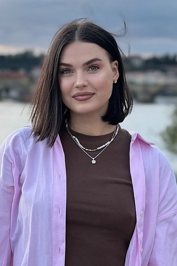 ID: 2385707,  Vladyslava, 30
