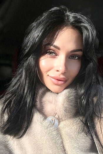 ID: 2388336,  Maryna, 25