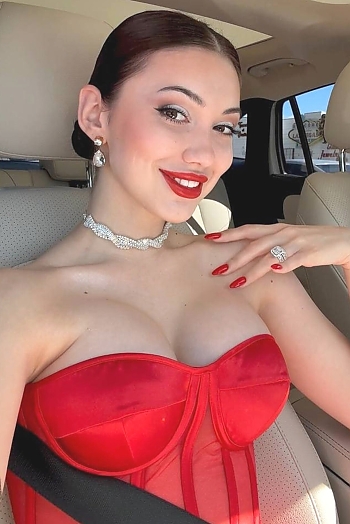 ID: 2392682,  Tetiana, 23