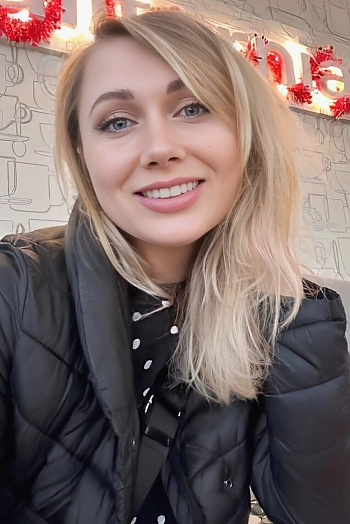 Yuliia, 38 years old from Ukraine, Sumy
