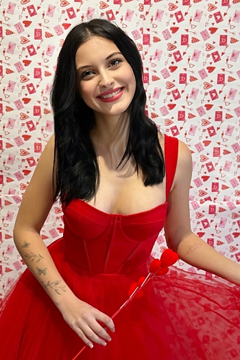 ID: 2393238,  Viktoriya, 18