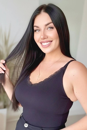 ID: 2393920,  Alona, 32