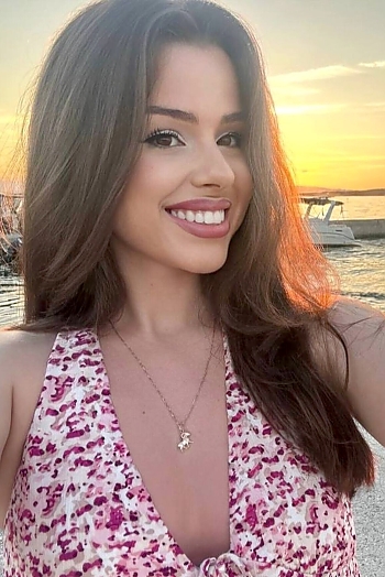 ID: 2394061,  Tetiana, 25