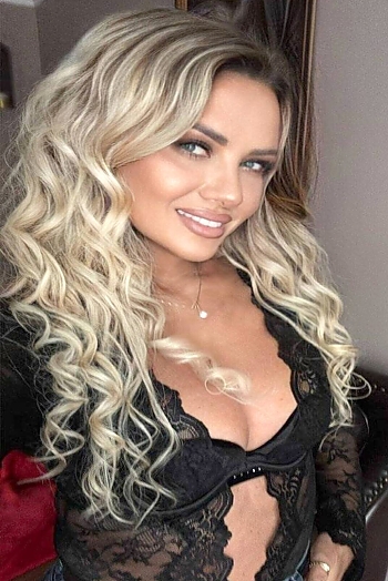 Iryna, 46 years old from Ukraine, Lviv