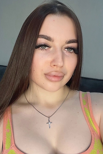 ID: 2394264,  Kateryna, 21