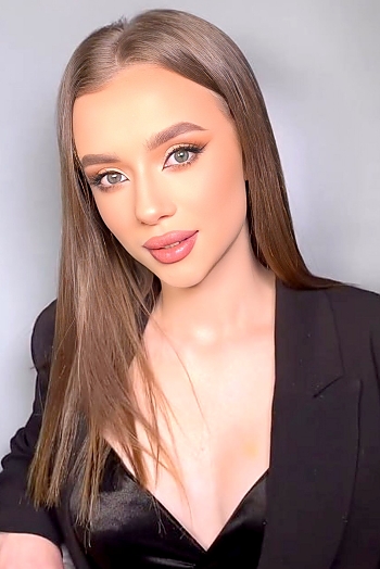 ID: 2394674,  Anhelina, 21