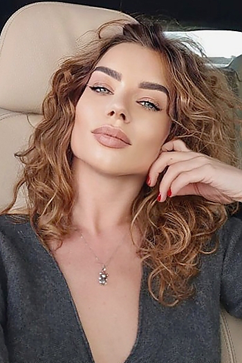 ID: 2395614,  Anna, 39