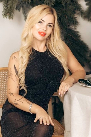 ID: 2395651,  Alina, 35