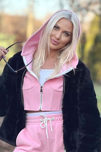 Katerina, 38 years old from Ukraine, Dnipro