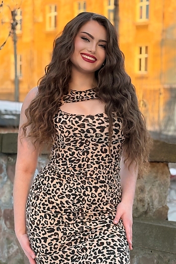 ID: 2396088,  Viktoriia, 19