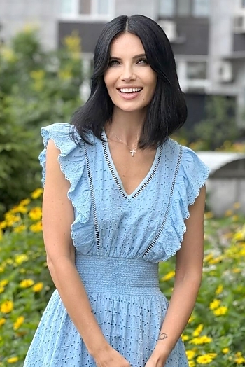 ID: 2396108,  Marina, 46