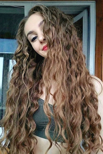 ID: 2396412,  Yana, 27