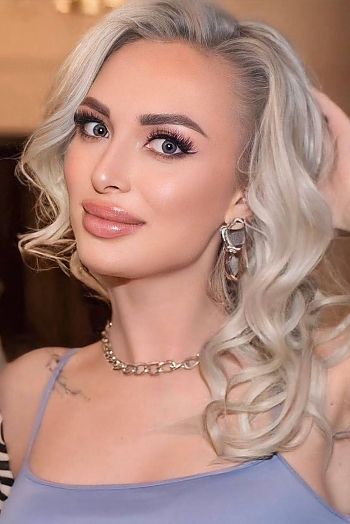 ID: 2396572,  Darya, 38