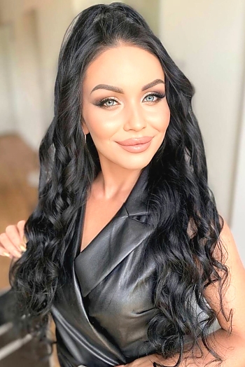 ID: 2397135,  Kateryna, 35