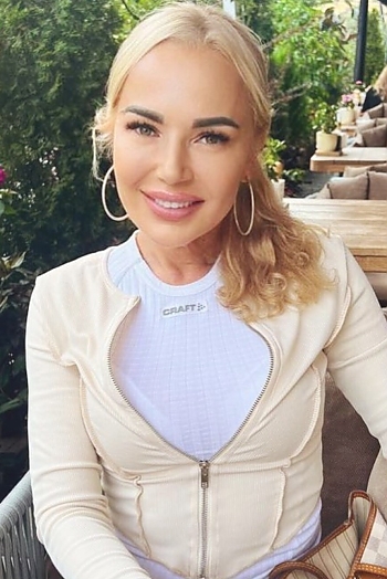 ID: 2397335,  Vita, 46