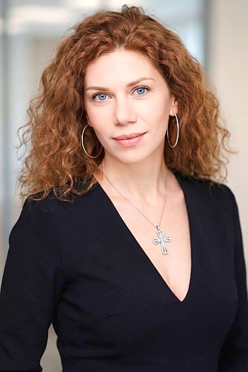 ID: 2397710,  Yana, 40