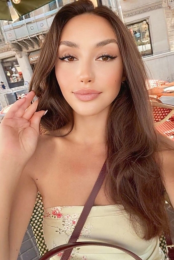 ID: 2398300,  Diana, 27