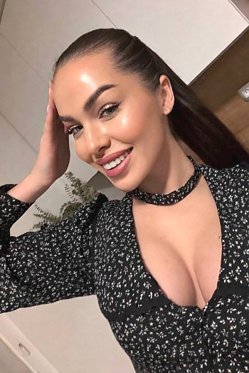 ID: 2398547,  Anastisiia, 23