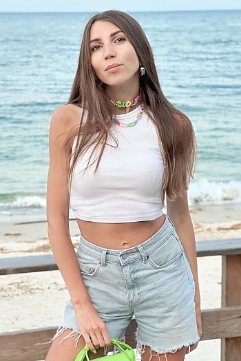 ID: 2399425,  Kateryna, 31