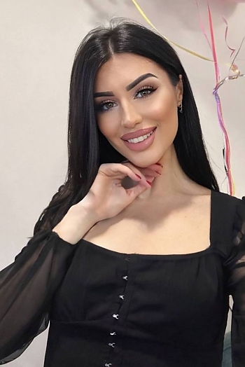 ID: 2400747,  Anastasiia, 32