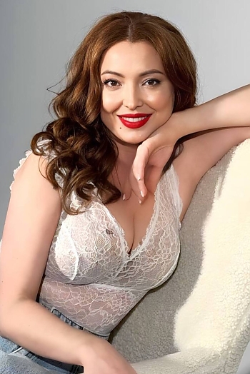 ID: 2403825,  Tetiana, 46