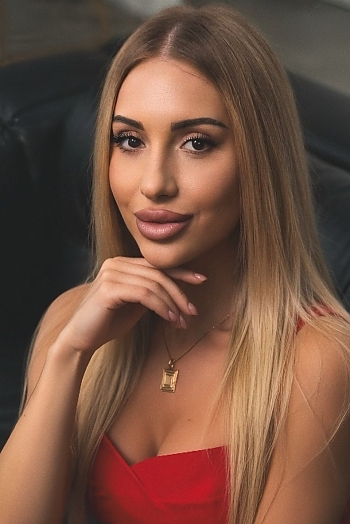 ID: 2406108,  Olga, 31