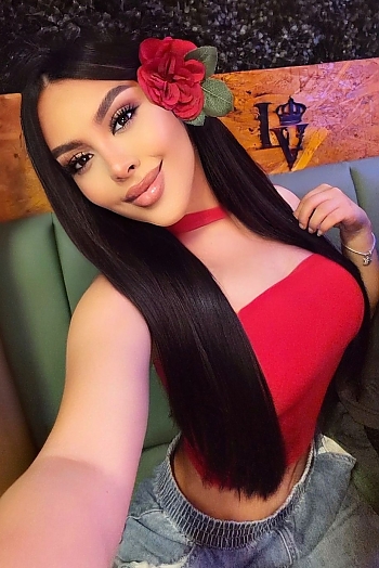 ID: 2406723,  Luna, 20