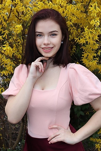 ID: 2407348,  Daryna, 20