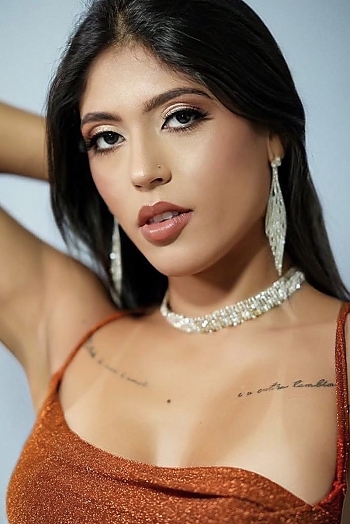 Alexandra, 27 years old from Brazil, S&atilde;o Paulo