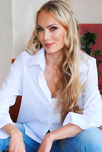 Marina, 44 years old from Bulgaria, Nesebar