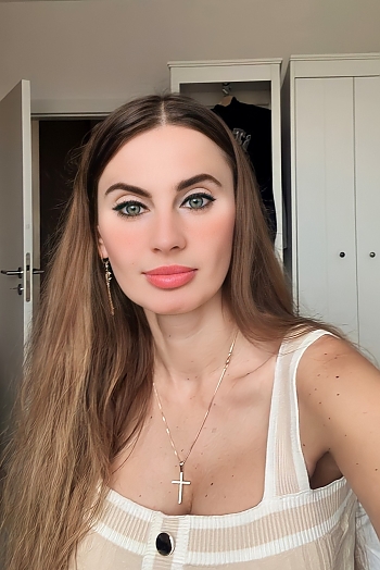 ID: 2410468,  Tetiana, 41