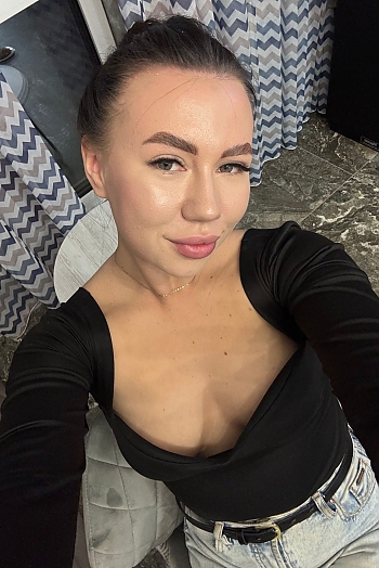 Anastasiia, 21 years old from Ukraine, Kyiv
